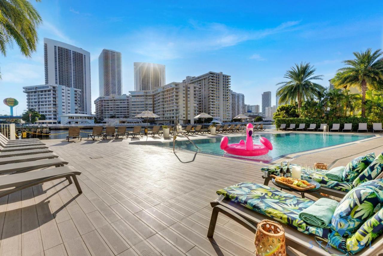 Upper Studio With Balcony,Pool And Gym, Near Beach Hallandale Beach Exterior photo